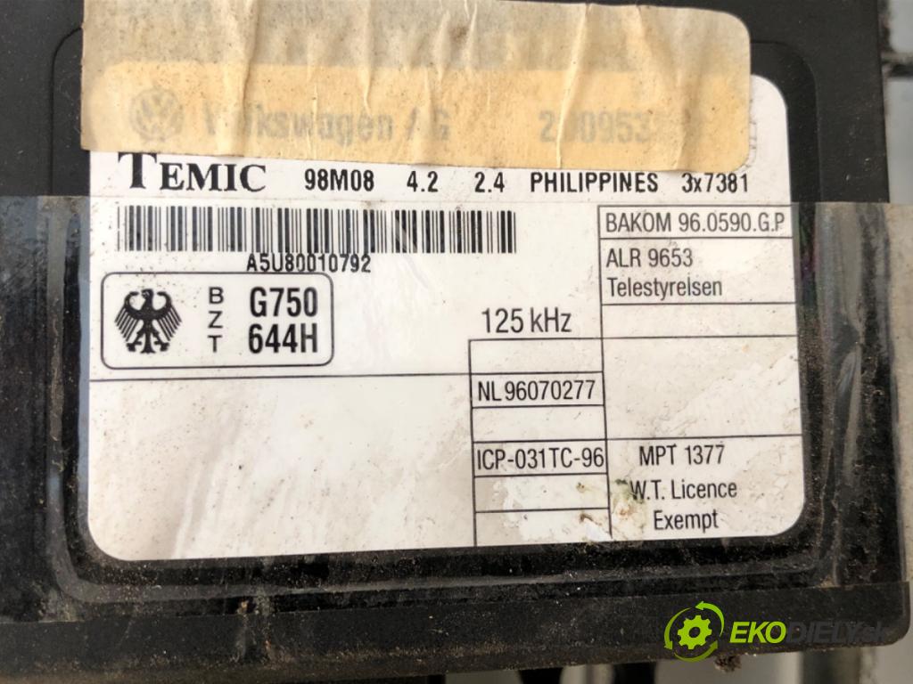 VW LT 28-35 II Autobus (2DB, 2DE, 2DK) 1996 - 2006    2.5 TDI 75 kW [102 KM] olej napędowy 1996 - 1999  spinačka  (Spínacie skrinky a kľúče)