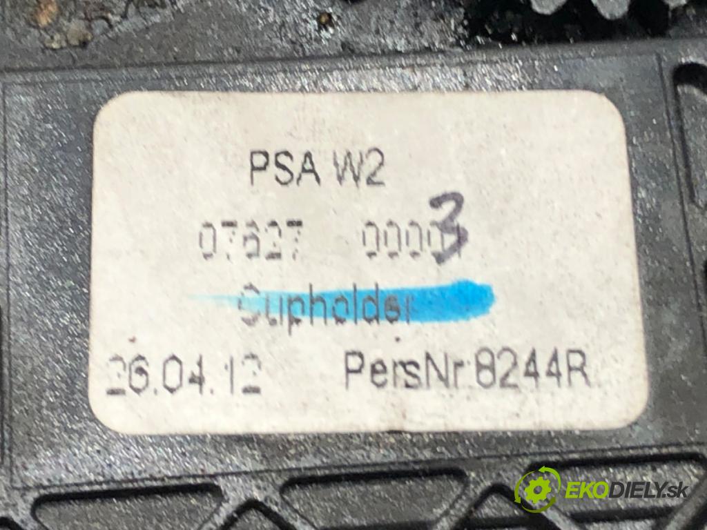 PEUGEOT 508 I (8D_) 2010 - 2018    2.0 HDi 120 kW [163 KM] olej napędowy 2010 - 2018  Držiak na nápoje  (Úchyty, držiaky na nápoje)