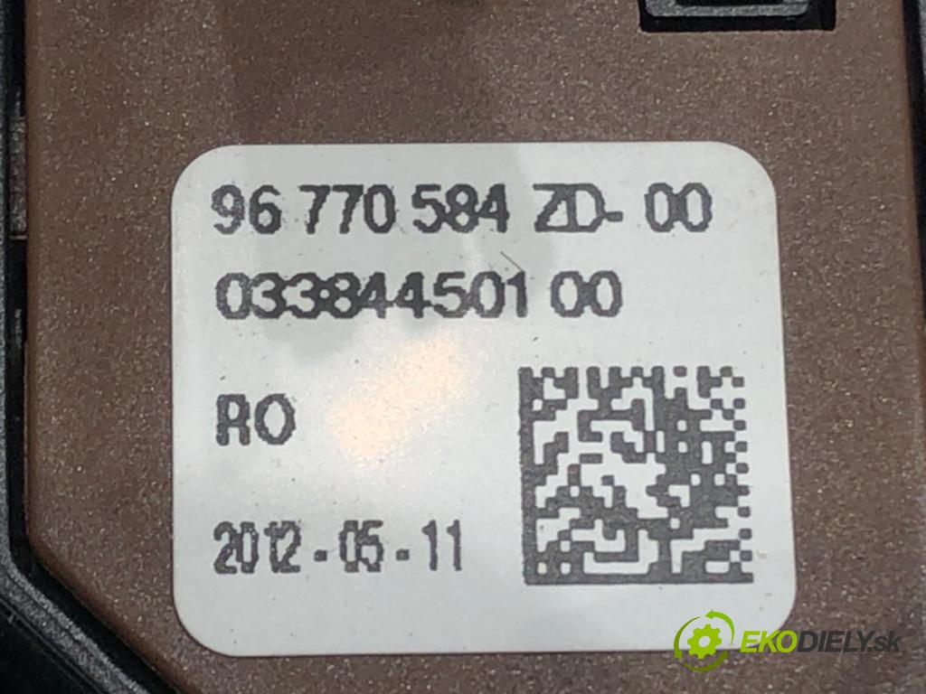 PEUGEOT 508 I (8D_) 2010 - 2018    2.0 HDi 120 kW [163 KM] olej napędowy 2010 - 2018  vypínač Start brzdových svetiel 96770584ZD (Prepínače, spínače, tlačidlá a ovládače kúrenia)