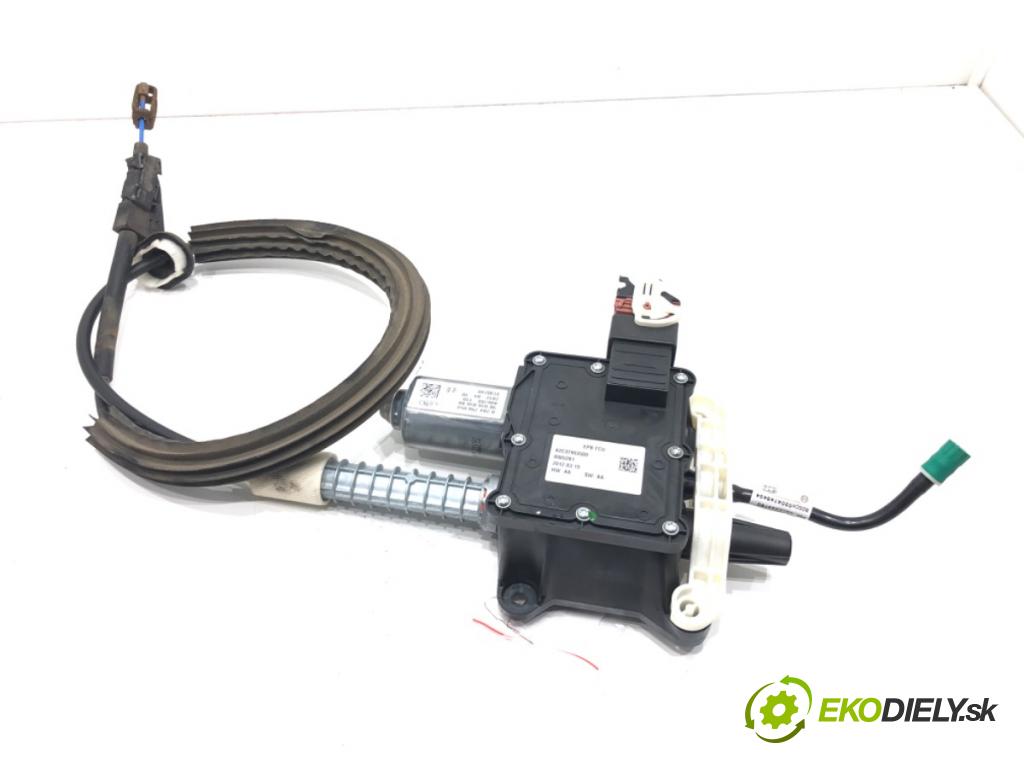 PEUGEOT 508 I (8D_) 2010 - 2018    2.0 HDi 120 kW [163 KM] olej napędowy 2010 - 2018  BRZDA: ručný elektrický A2C37903500 (Ručné brzdy)