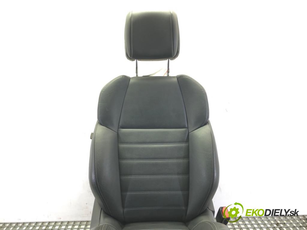 PEUGEOT 508 I (8D_) 2010 - 2018    2.0 HDi 120 kW [163 KM] olej napędowy 2010 - 2018  Sedadlo pravy predný