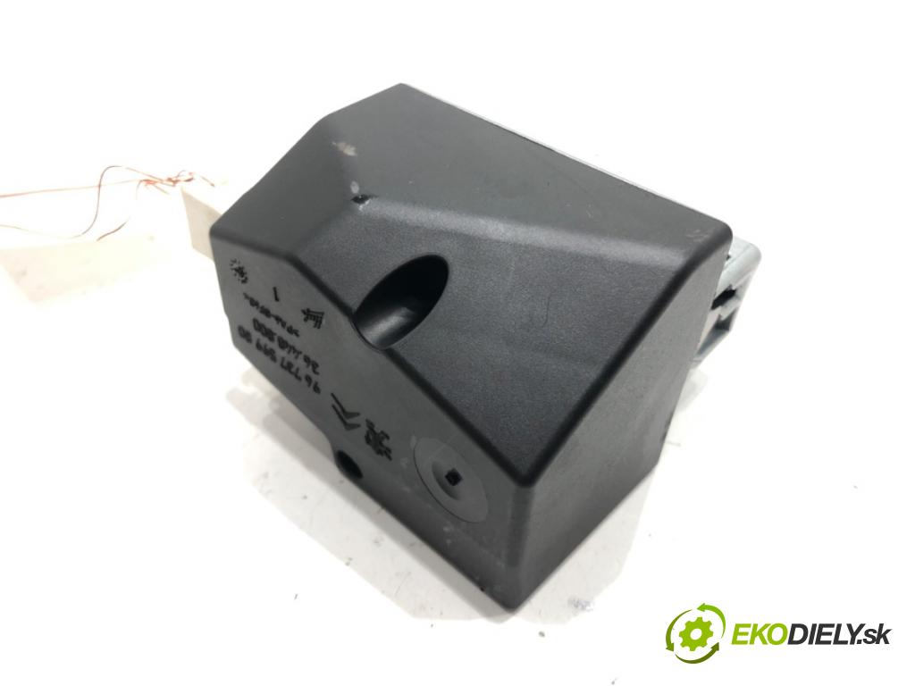 PEUGEOT 508 I (8D_) 2010 - 2018    2.0 HDi 120 kW [163 KM] olej napędowy 2010 - 2018  blokáda volantu 9673759980 (Ostatné)