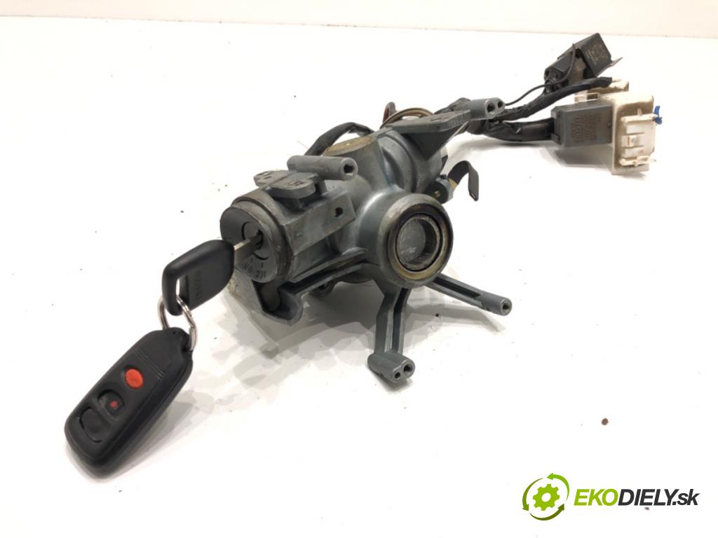 ISUZU RODEO samochód terenowy zamknięty 1997 - 2004    3.2 V6 151 kW [205 KM] benzyna 1997 - 2004  spinačka  (Spínacie skrinky a kľúče)