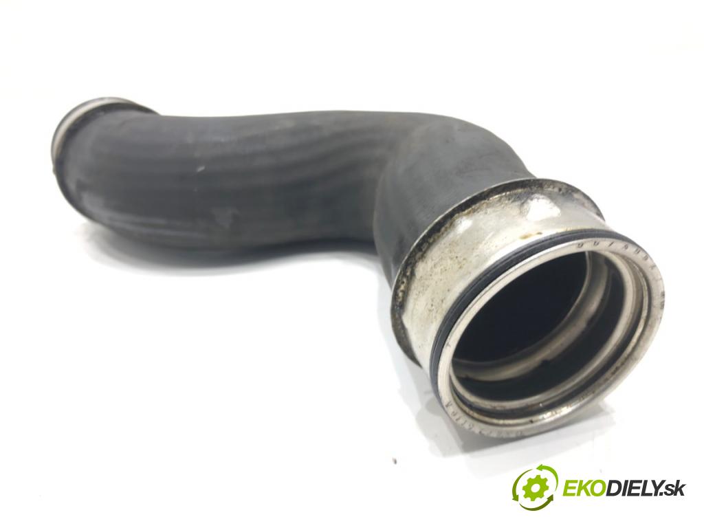 VW GOLF V (1K1) 2003 - 2010    2.0 GTI 147 kW [200 KM] benzyna 2004 - 2009  Rúra turba