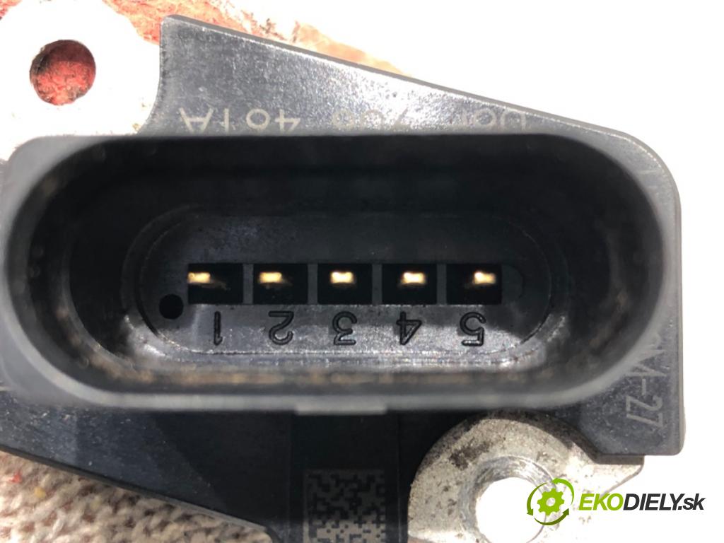 VW GOLF V (1K1) 2003 - 2010    2.0 GTI 147 kW [200 KM] benzyna 2004 - 2009  Váha vzduchu 06F906461A (Váhy vzduchu)