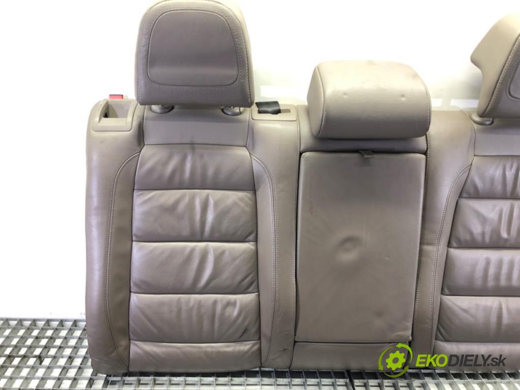 VW GOLF V (1K1) 2003 - 2010    2.0 GTI 147 kW [200 KM] benzyna 2004 - 2009  Sedadlo zad GTI