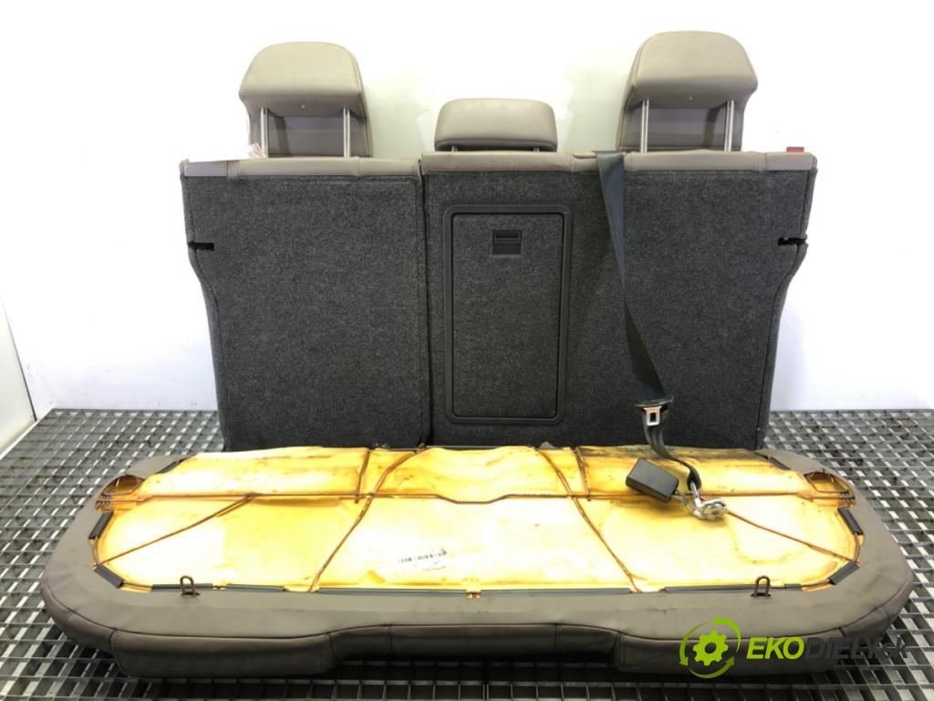 VW GOLF V (1K1) 2003 - 2010    2.0 GTI 147 kW [200 KM] benzyna 2004 - 2009  Sedadlo zad GTI