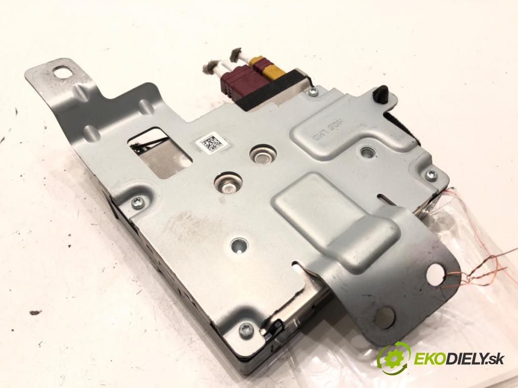 KIA SPORTAGE V (NQ5) 2021 - 2022    1.6 T-GDI MEHV 132 kW [179 KM] Hybryda silnik benzynowy / elektryczny 2021 - 2022  Modul Riadiaca jednotka 96510-CJ000 (Ostatné)