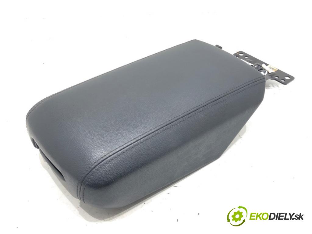 KIA SPORTAGE V (NQ5) 2021 - 2022    1.6 T-GDI MEHV 132 kW [179 KM] Hybryda silnik benzynowy / elektryczny 2021 - 2022  Lakťová opierka 84660R2000 (Lakťové opierky)