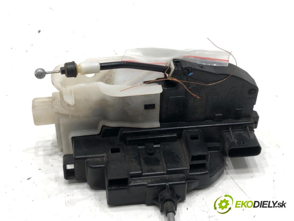 KIA CEED liftback (ED) 2006 - 2012    1.6 93 kW [126 KM] benzyna 2008 - 2012  zámok dveře levý přední část