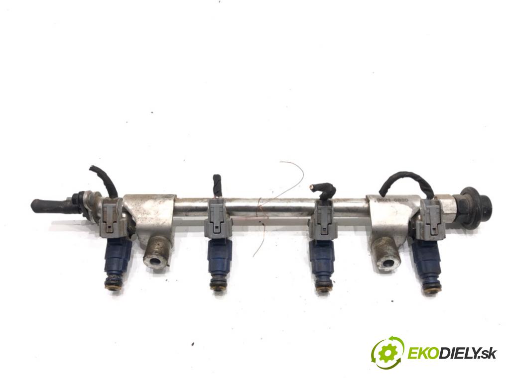 KIA CEED liftback (ED) 2006 - 2012    1.6 93 kW [126 KM] benzyna 2008 - 2012  Lišta vstrekovacia 35310-2B000 (Vstrekovacie lišty)