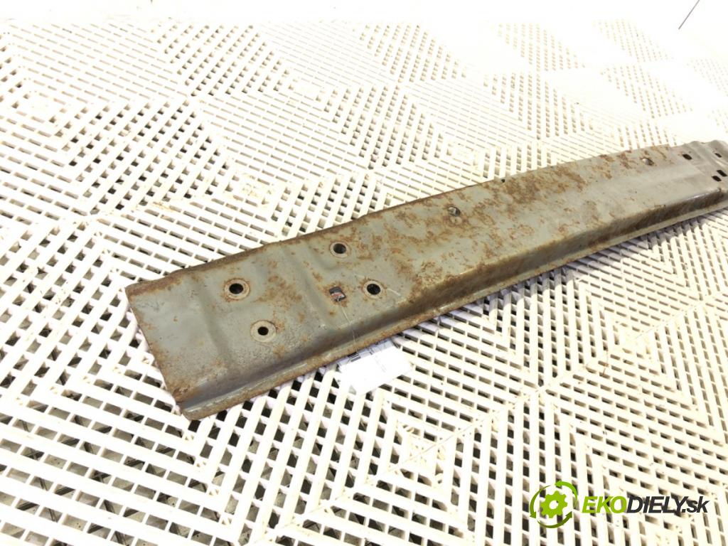 TOYOTA AVENSIS sedan (_T27_) 2008 - 2018    2.0 D-4D (ADT270_) 91 kW [124 KM] olej napędowy 2011 - 2018  výztuha nárazníka zadní část  (Výztuhy zadní)