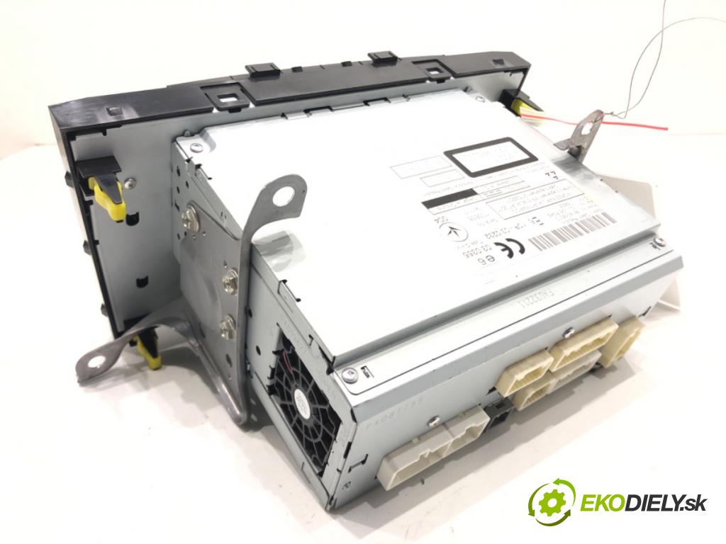 TOYOTA AVENSIS sedan (_T27_) 2008 - 2018    2.0 D-4D (ADT270_) 91 kW [124 KM] olej napędowy 2011 - 2018  RADIO 86140-05010 (Audio zariadenia)