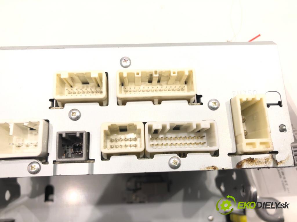 TOYOTA AVENSIS sedan (_T27_) 2008 - 2018    2.0 D-4D (ADT270_) 91 kW [124 KM] olej napędowy 2011 - 2018  RADIO 86140-05010 (Audio zariadenia)