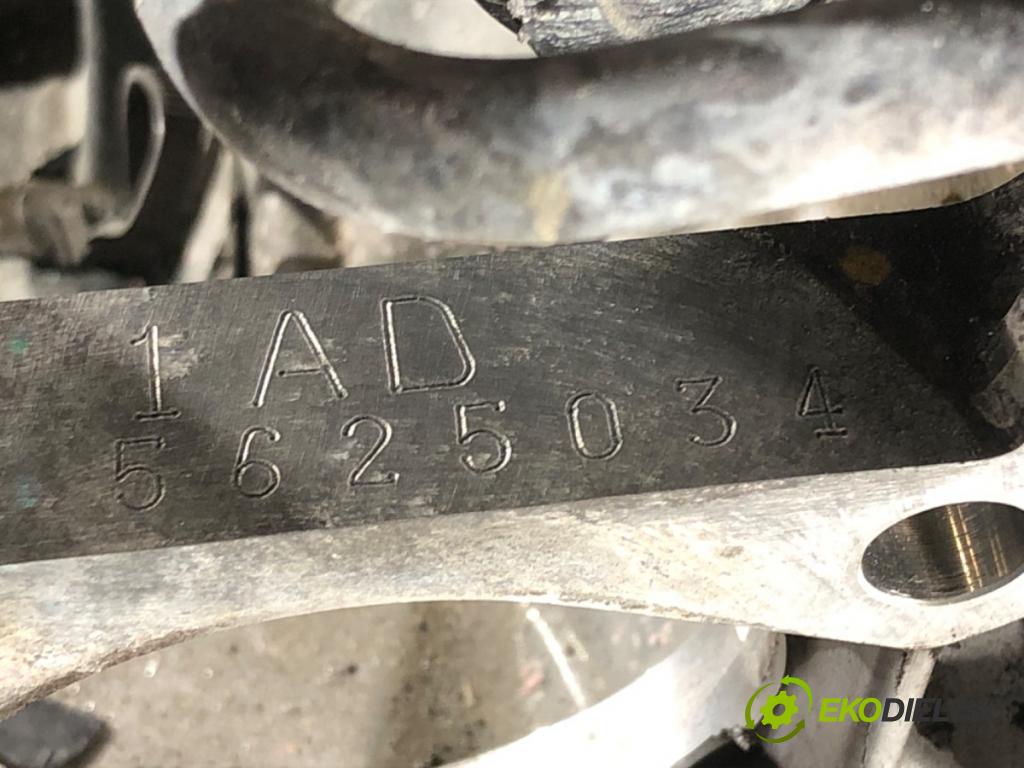 TOYOTA AVENSIS sedan (_T27_) 2008 - 2018    2.0 D-4D (ADT270_) 91 kW [124 KM] olej napędowy 2011 - 2018  motor 1AD-FTV (Motory (kompletní))