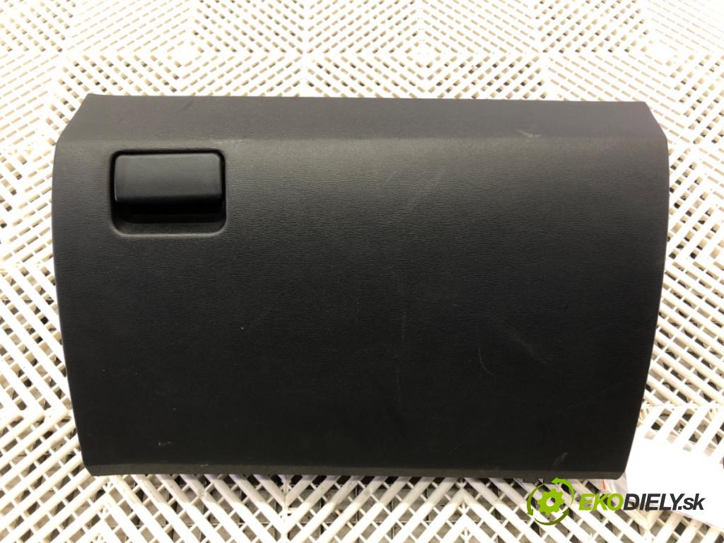 TOYOTA AVENSIS sedan (_T27_) 2008 - 2018    2.0 D-4D (ADT270_) 91 kW [124 KM] olej napędowy 2011 - 2018  Priehradka, kastlík spolujazdca  (Priehradky, kastlíky)