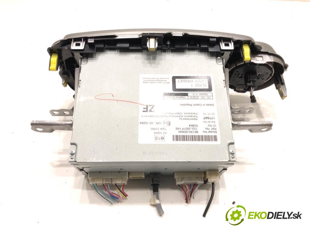 TOYOTA YARIS (_P13_) 2010 - 2022    1.3 (NSP130_) 73 kW [99 KM] benzyna 2011 - 2022  RADIO 86120-0D640 (Audio zariadenia)