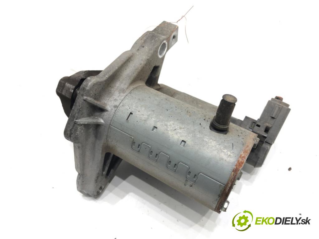 TOYOTA YARIS (_P13_) 2010 - 2022    1.3 (NSP130_) 73 kW [99 KM] benzyna 2011 - 2022  Štartér 28100-0Y100 (Štartéry)