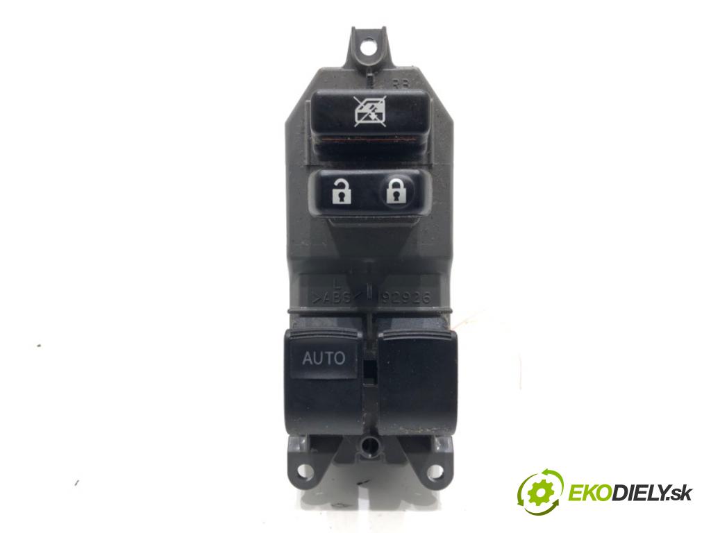 TOYOTA YARIS (_P13_) 2010 - 2022    1.3 (NSP130_) 73 kW [99 KM] benzyna 2011 - 2022  Prepínač okien  (Prepínače, spínače, tlačidlá a ovládače kúrenia)