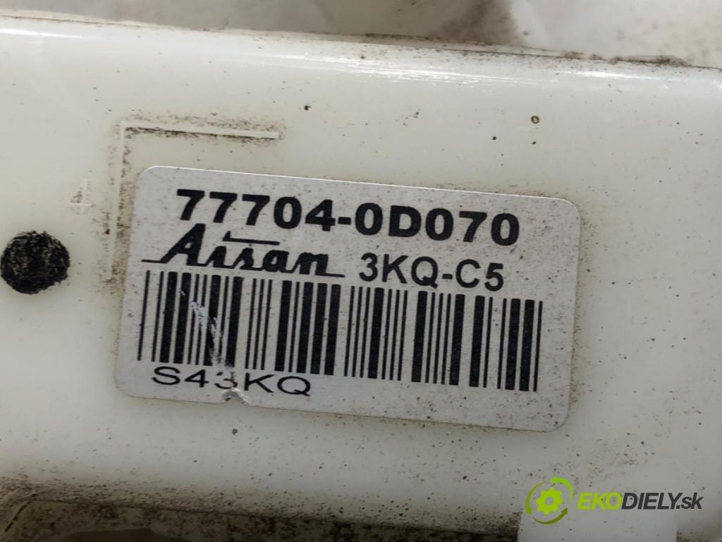 TOYOTA YARIS (_P13_) 2010 - 2022    1.3 (NSP130_) 73 kW [99 KM] benzyna 2011 - 2022  Pumpa paliva vnútorná 77704-0D070 (Palivové pumpy, čerpadlá, plaváky)