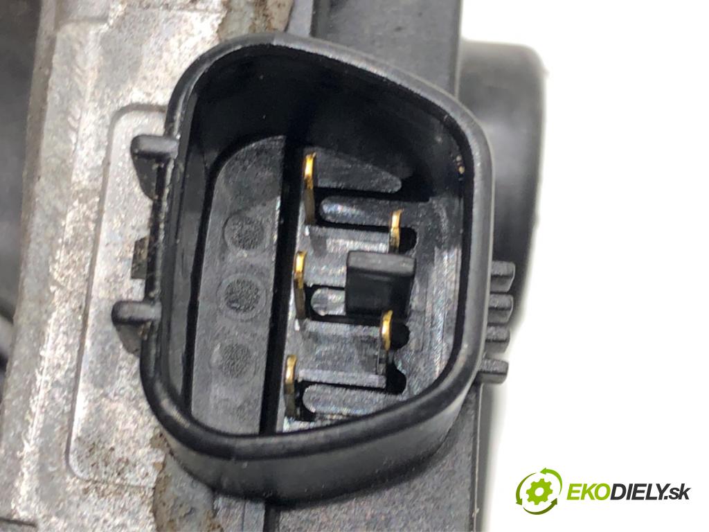 TOYOTA YARIS (_P13_) 2010 - 2022    1.3 (NSP130_) 73 kW [99 KM] benzyna 2011 - 2022  Mechanizmus stieračov predný 85110-0D190 (Motorčeky stieračov predné)