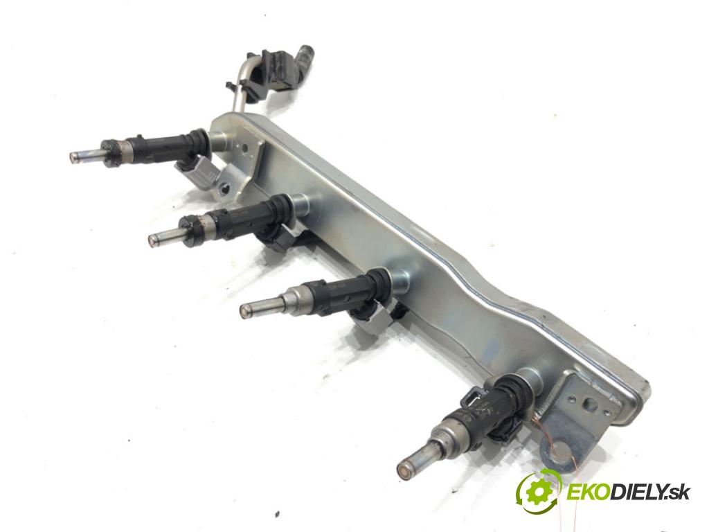 TOYOTA YARIS (_P13_) 2010 - 2022    1.3 (NSP130_) 73 kW [99 KM] benzyna 2011 - 2022  Lišta vstrekovacia 23209-47010 (Vstrekovacie lišty)