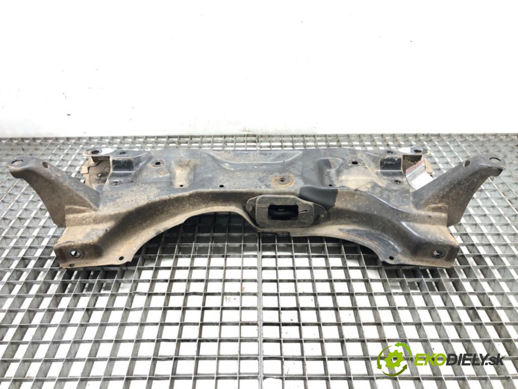 TOYOTA YARIS (_P13_) 2010 - 2022    1.3 (NSP130_) 73 kW [99 KM] benzyna 2011 - 2022  výztuha pod motor  (Výztuhy přední)