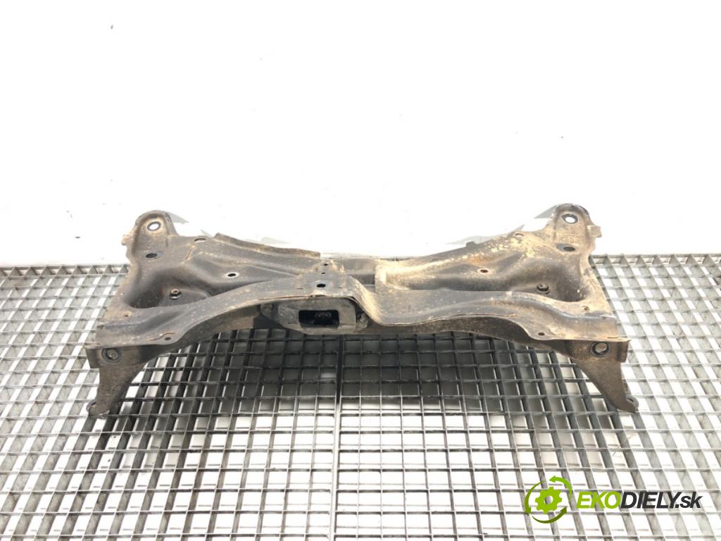 TOYOTA YARIS (_P13_) 2010 - 2022    1.3 (NSP130_) 73 kW [99 KM] benzyna 2011 - 2022  výztuha pod motor  (Výztuhy přední)