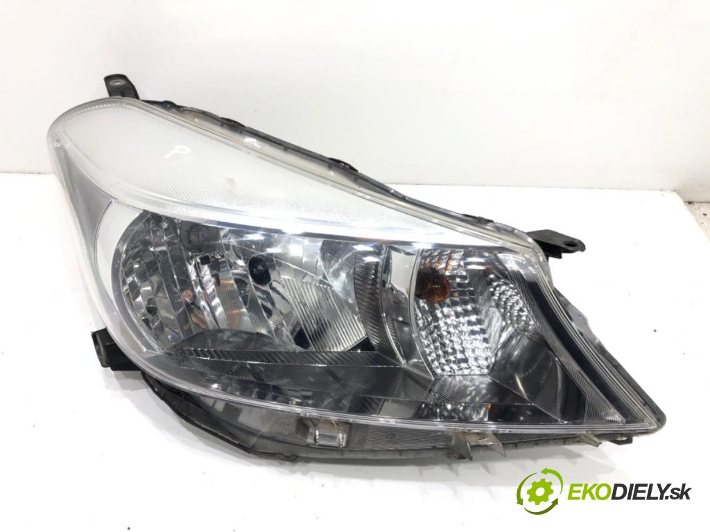 TOYOTA YARIS (_P13_) 2010 - 2022    1.3 (NSP130_) 73 kW [99 KM] benzyna 2011 - 2022  Svetlomet pravy predný