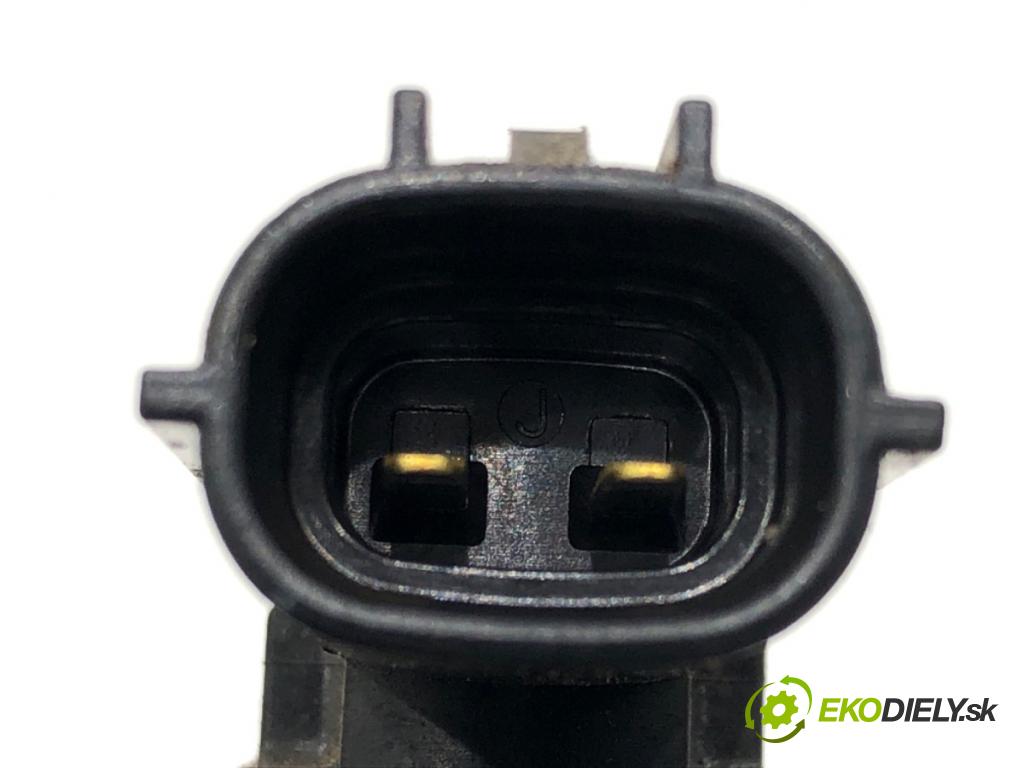 TOYOTA YARIS (_P13_) 2010 - 2022    1.3 (NSP130_) 73 kW [99 KM] benzyna 2011 - 2022  Snímač variabilný fázy 347010-521022 (Snímače)
