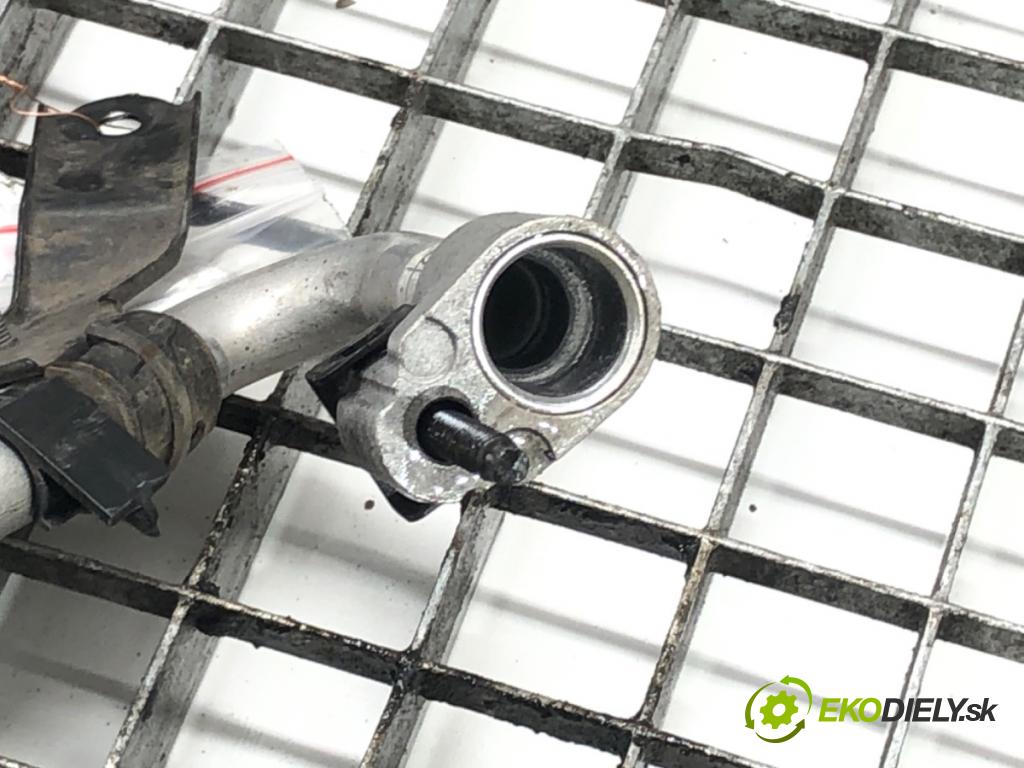 TOYOTA YARIS (_P13_) 2010 - 2022    1.3 (NSP130_) 73 kW [99 KM] benzyna 2011 - 2022  rúrka klimatizácie  (Rúrky klimatizácie)