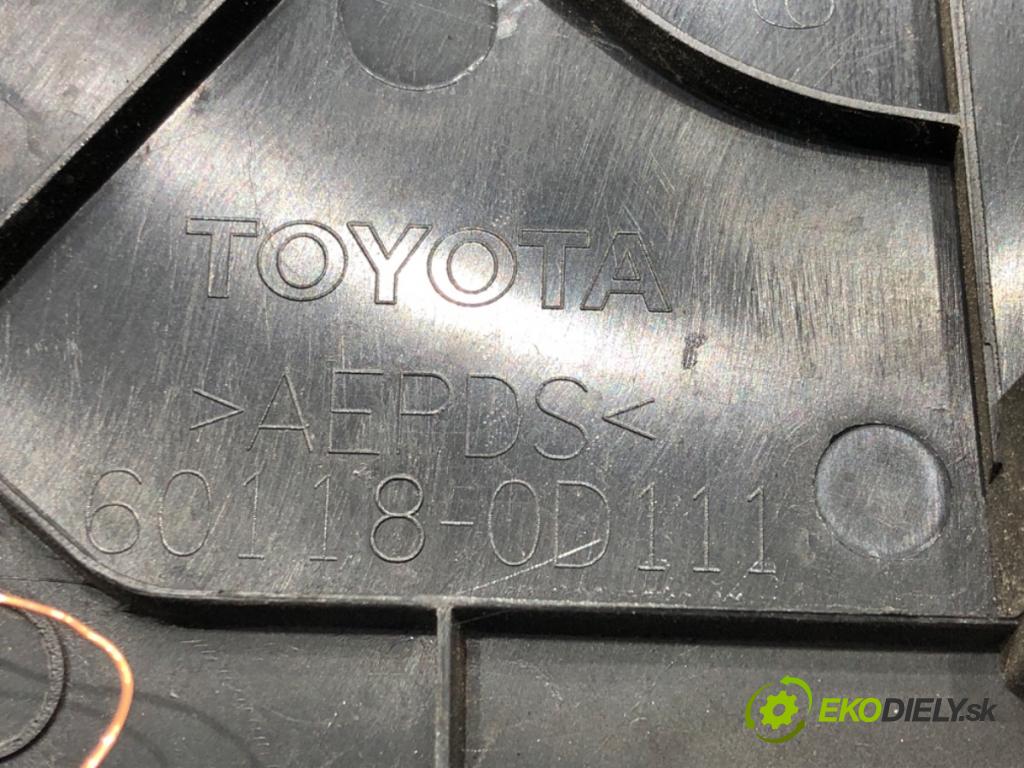 TOYOTA YARIS (_P13_) 2010 - 2022    1.3 (NSP130_) 73 kW [99 KM] benzyna 2011 - 2022  kryt trojuhelník blatníka přední část levá strana 60118-0D111