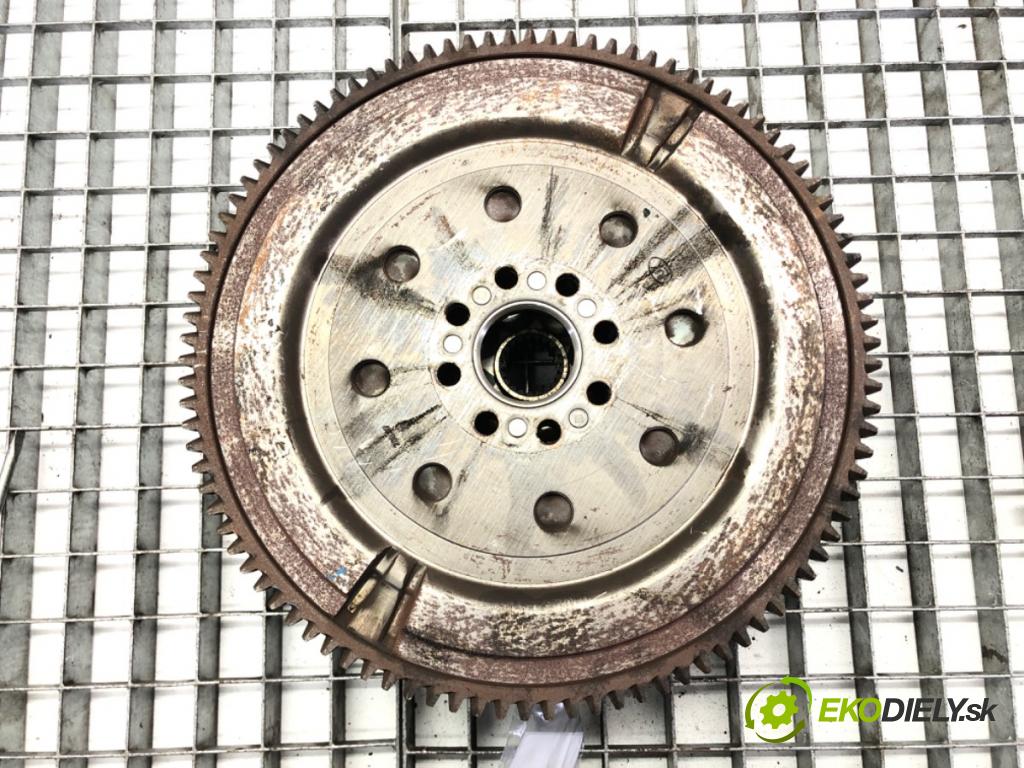 TOYOTA AVENSIS sedan (_T27_) 2008 - 2018    2.0 D-4D (ADT270_) 91 kW [124 KM] olej napędowy 2011 - 2018  Spojková sada (bez ložiska) komplet 31250-05210 (Kompletné sady (bez ložiska))