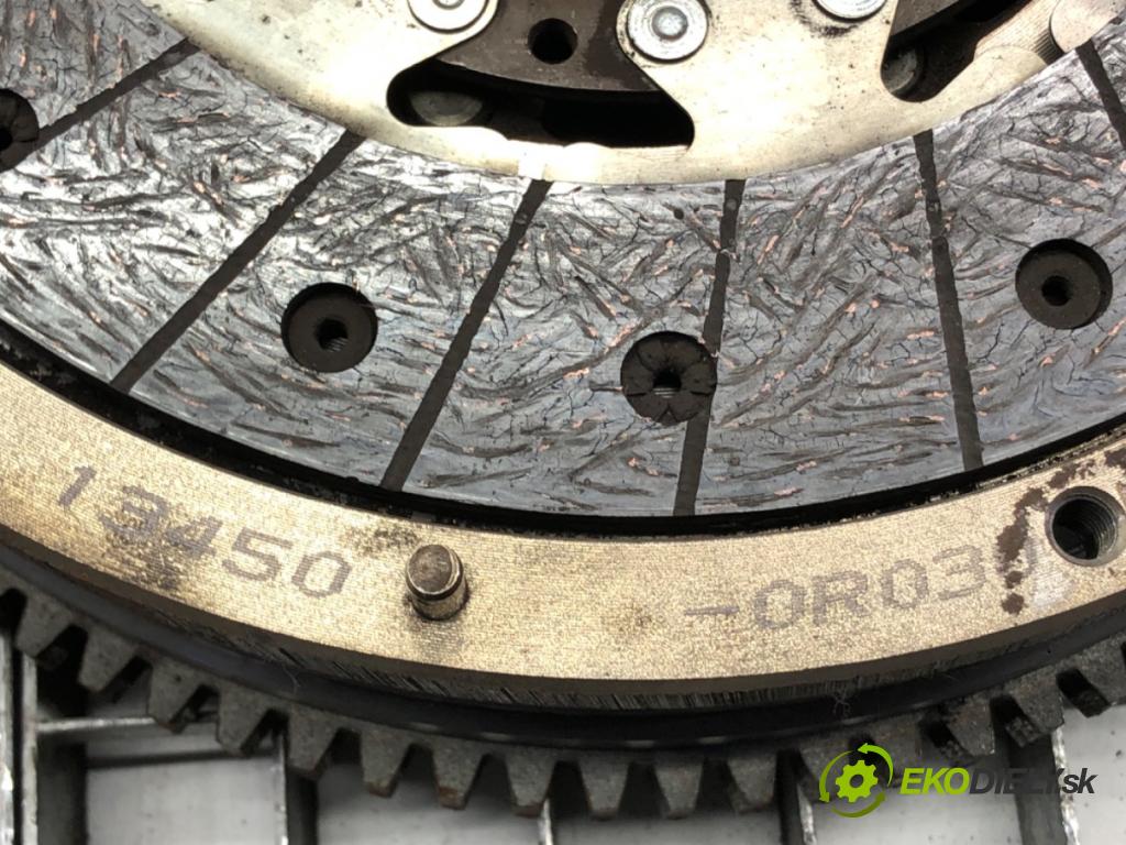 TOYOTA AVENSIS sedan (_T27_) 2008 - 2018    2.0 D-4D (ADT270_) 91 kW [124 KM] olej napędowy 2011 - 2018  Spojková sada (bez ložiska) komplet 31250-05210 (Kompletné sady (bez ložiska))