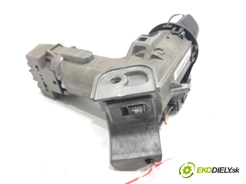 FORD FIESTA VI (CB1, CCN) 2008 - 2022    1.4 TDCi 51 kW [70 KM] olej napędowy 2010 - 2012  spinačka 8A6T-15607-AB (Spínacie skrinky a kľúče)