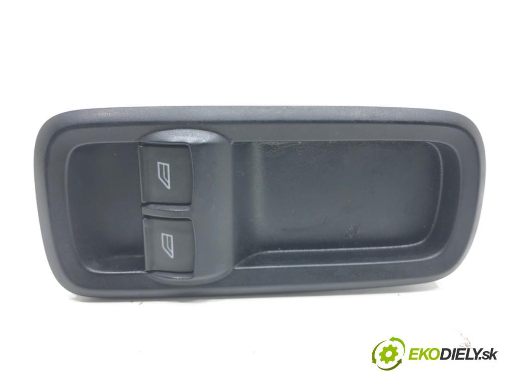 FORD FIESTA VI (CB1, CCN) 2008 - 2022    1.4 TDCi 51 kW [70 KM] olej napędowy 2010 - 2012  Prepínač okien 8A6T-14A132-EC (Prepínače, spínače, tlačidlá a ovládače kúrenia)
