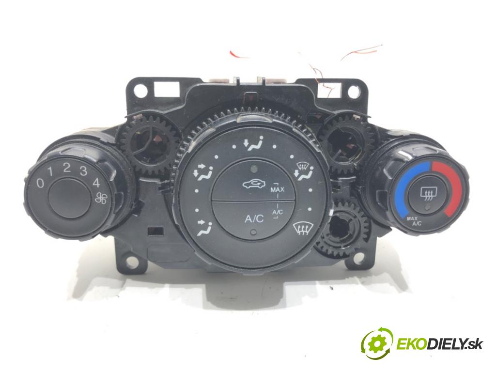 FORD FIESTA VI (CB1, CCN) 2008 - 2022    1.4 TDCi 51 kW [70 KM] olej napędowy 2010 - 2012  Panel ovládania kúrenia 8A61-19980-AG (Prepínače, spínače, tlačidlá a ovládače kúrenia)