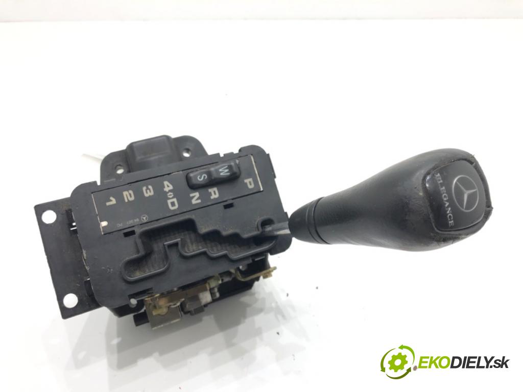 MERCEDES-BENZ KLASA S (W220) 1998 - 2005    S 400 CDI (220.028, 220.128) 184 kW [250 KM] olej napędowy 2000 - 2005  Kulisa A1402670837 (Rýchlostné páky / kulisy)