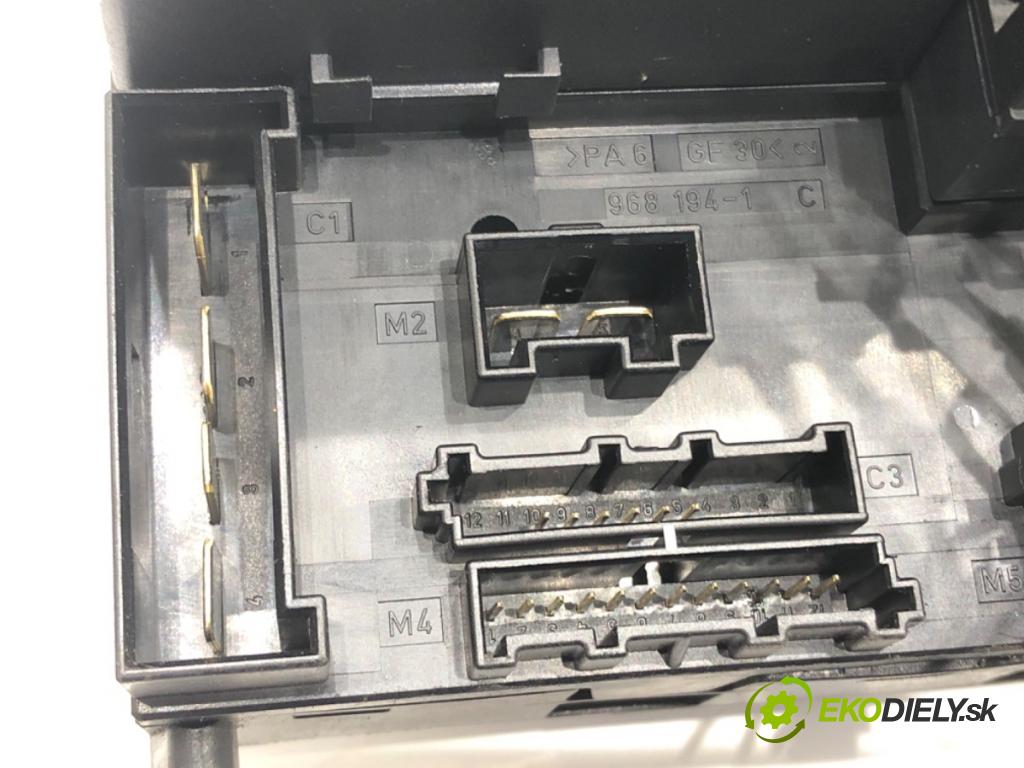 MERCEDES-BENZ KLASA S (W220) 1998 - 2005    S 400 CDI (220.028, 220.128) 184 kW [250 KM] olej napędowy 2000 - 2005  Modul SAM 0225455332 (Ostatné)