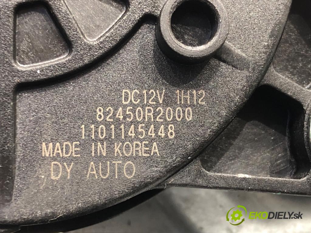 KIA SPORTAGE V (NQ5) 2021 - 2022    1.6 T-GDI MEHV 132 kW [179 KM] Hybryda silnik benzynowy / elektryczny 2021 - 2022  mechanismus okna zadní část levý 82450R2000 (Ostatné)