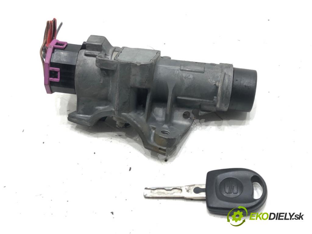 SEAT LEON (1M1) 1999 - 2006    1.4 16V 55 kW [75 KM] benzyna 1999 - 2006  spinačka  (Spínacie skrinky a kľúče)