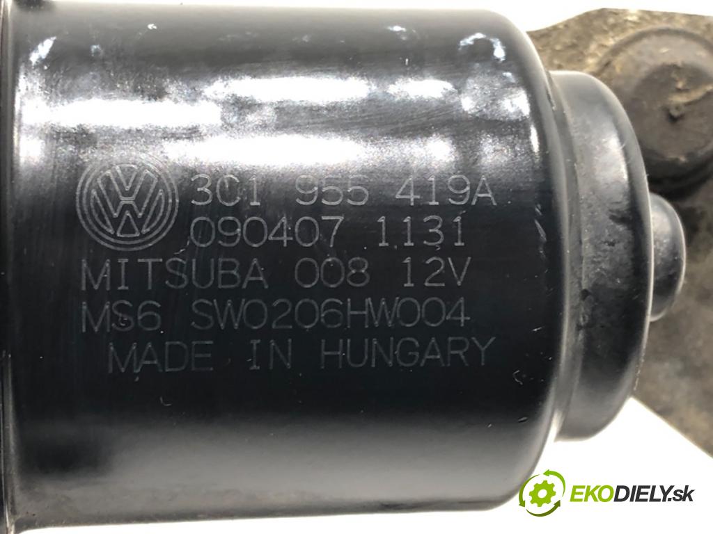 VW PASSAT B6 (3C2) 2005 - 2010    2.0 TDI 103 kW [140 KM] olej napędowy 2005 - 2009  Mechanizmus stieračov predný 3C1955023E (Motorčeky stieračov predné)