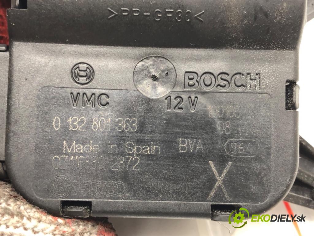 VW PASSAT B6 (3C2) 2005 - 2010    2.0 TDI 103 kW [140 KM] olej napędowy 2005 - 2009  Motorček kúrenia 0132801363 (Motorčeky kúrenia)