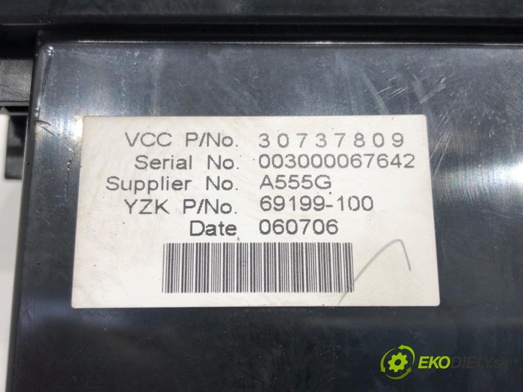 VOLVO V50 (545) 2003 - 2012    1.6 D 80 kW [109 KM] olej napędowy 2005 - 2012  Dislpej 30737809 (Prístrojové dosky, displeje)