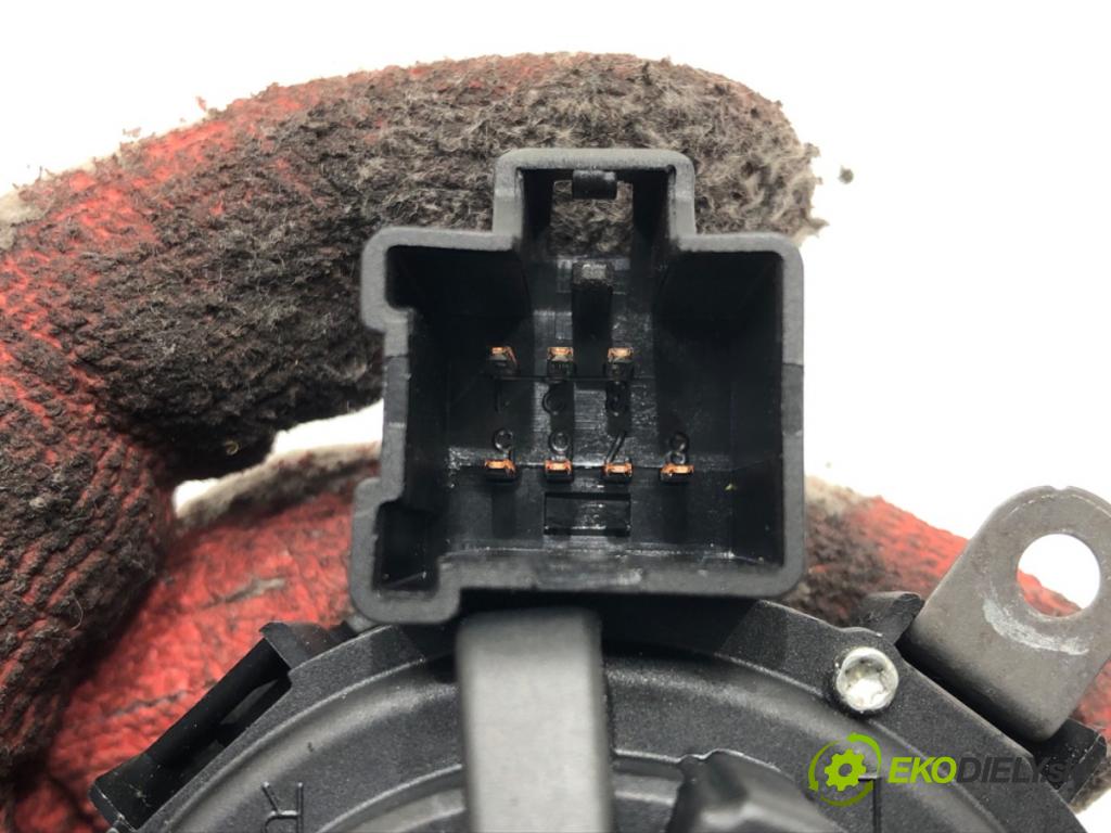 VOLVO V50 (545) 2003 - 2012    1.6 D 80 kW [109 KM] olej napędowy 2005 - 2012  spinačka 30797783 (Spínacie skrinky a kľúče)