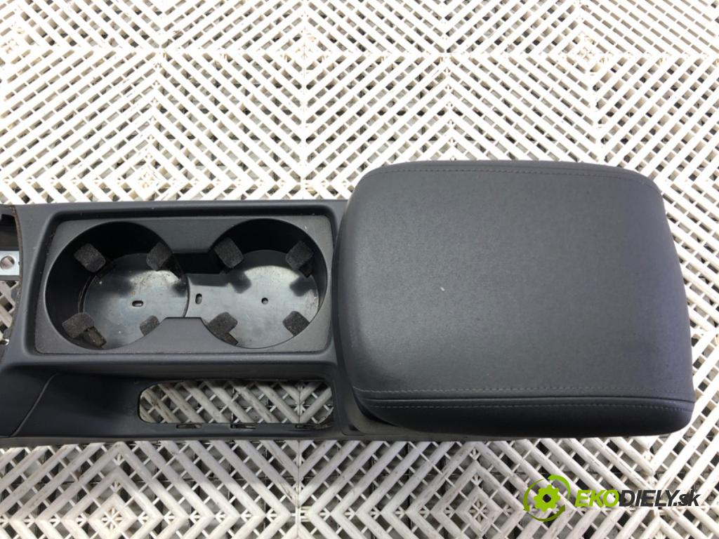 VOLVO V50 (545) 2003 - 2012    1.6 D 80 kW [109 KM] olej napędowy 2005 - 2012  Lakťová opierka 30755349 (Lakťové opierky)