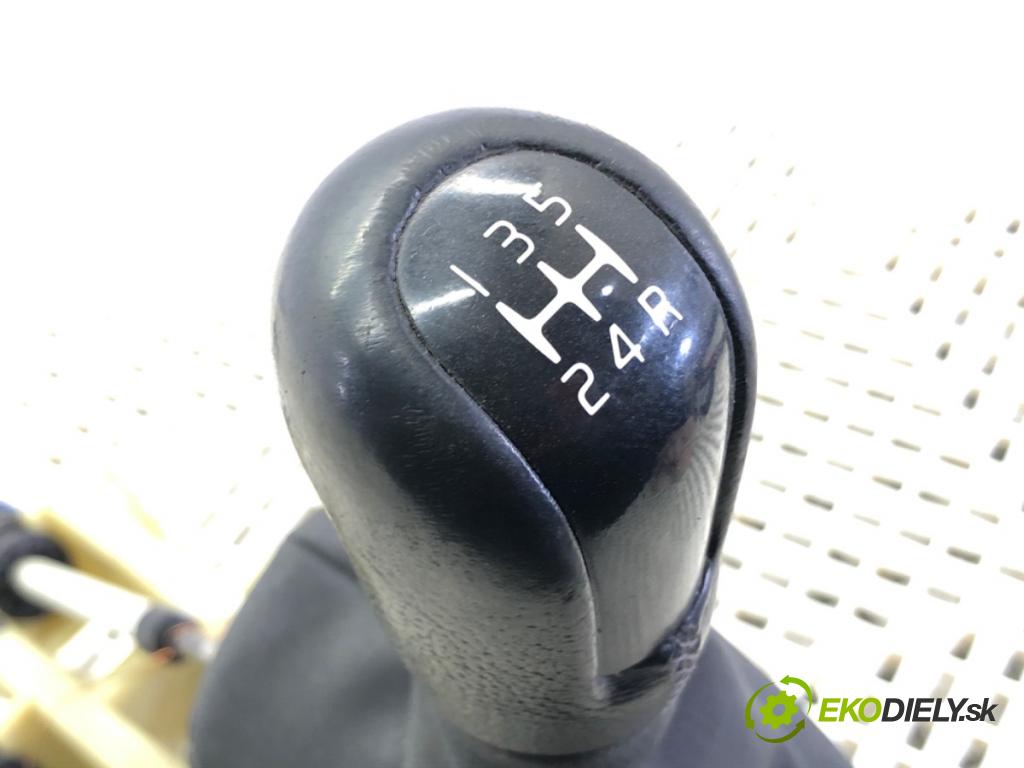 VOLVO V50 (545) 2003 - 2012    1.6 D 80 kW [109 KM] olej napędowy 2005 - 2012  Kulisa 30759098 (Rýchlostné páky / kulisy)