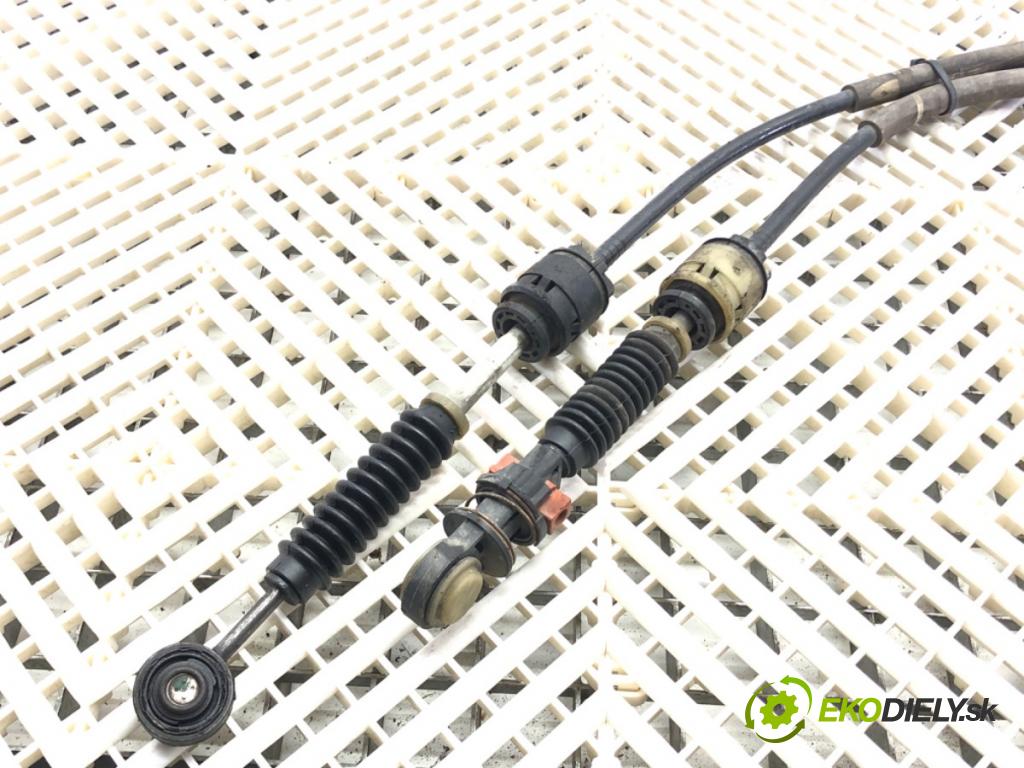 VOLVO V50 (545) 2003 - 2012    1.6 D 80 kW [109 KM] olej napędowy 2005 - 2012  Kulisa 30759098 (Rýchlostné páky / kulisy)