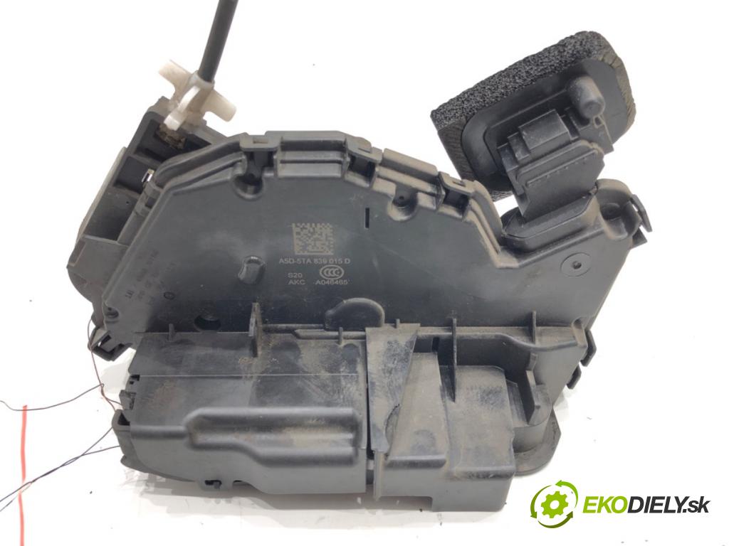 SKODA FABIA III (NJ3) 2014 - 2022    1.4 TDI 77 kW [105 KM] olej napędowy 2014 - 2022  zámok dveře levý zadní část 5TA839015D