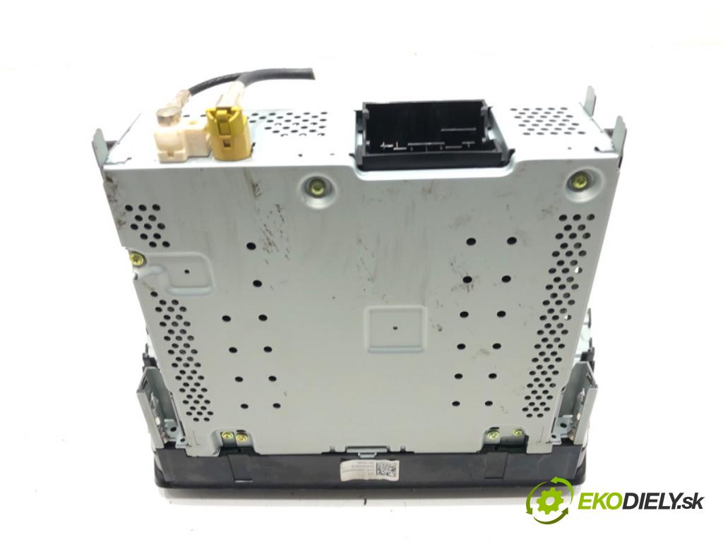 SKODA FABIA III (NJ3) 2014 - 2022    1.4 TDI 77 kW [105 KM] olej napędowy 2014 - 2022  RADIO 6V0035871D (Audio zariadenia)